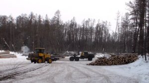 Лесозаготовка на колыме. В условиях крайнего севера. Работа на разной технике.