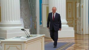 Российский президент встретился с выпускниками Высшей школы государственного управления РАНХиГС