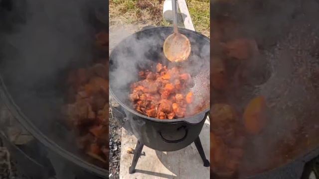 ЖАРКОЕ ИЗ СВИНИНЫ В КАЗАНЕ
