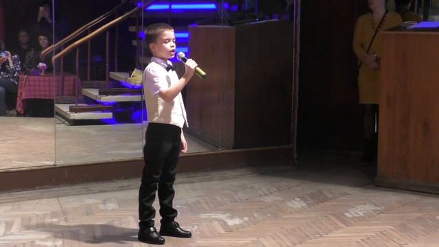 "Маленький щенок " (А.Ермолов) , исп.Даня Дружинин. Школа искусств Т.Бурцевой смотреть онлайн