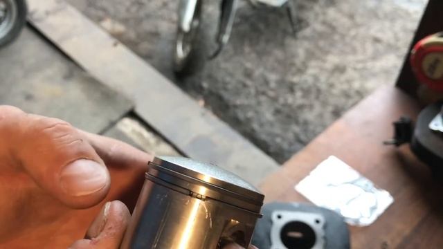 Ремонт и Сборка Цепника Мотор 40QMB смотреть онлайн