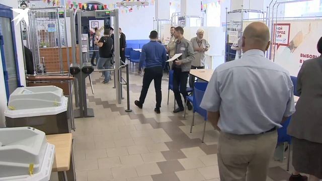 Открылись избирательные участки в Москве
