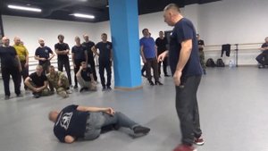 Удары по затылку , мышцам ... Русский стиль - система рукопашного боя . Прикладной рукопашный бой .