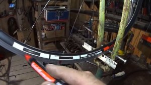 ХВЗ Старт Шоссе. велосипед. Замена камеры и устранение восьмёрки! Bike. Camera replacement!