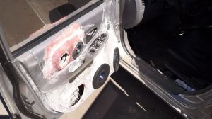 Громкий фронт,подключаем усилки и пробуем наваливать музычку