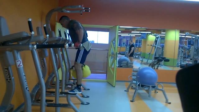 отжимания на брусьях по русски смотреть онлайн