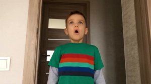 Большая машинка бугатти трансформер. Видео для детей.