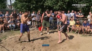 Чемпион мира против случайного бойца без правил