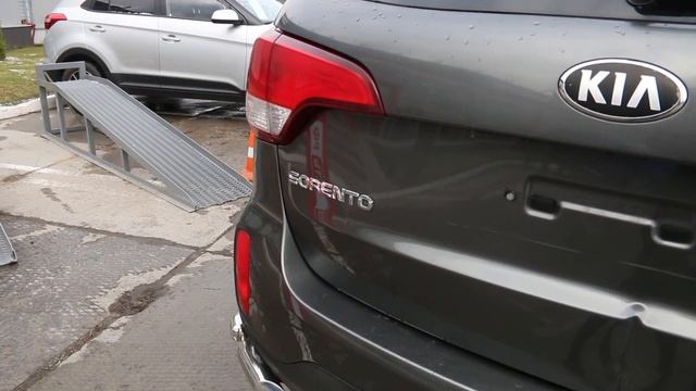 KIA SORENTO (СЕРЫЙ) смотреть онлайн