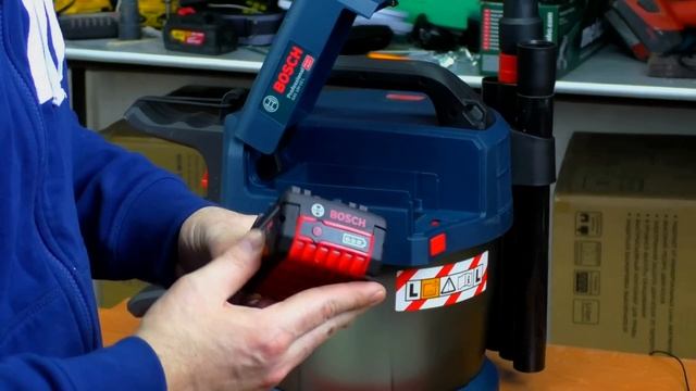 МАЛЕНЬКИЙ И ЛЕГКИЙ МАЛЫШ ОТ BOSCH АККУМУЛЯТОРНЫЙ ПЫЛЕСОС смотреть онлайн