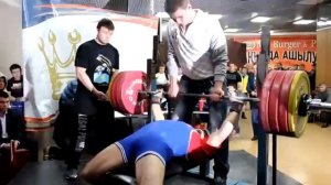 457 Raw Bench @ 158 lbs - Alexey Sivikon (207.5@71.6 kgs)