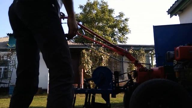 5# Картофелекопалка Полтавская с мотоблоком 105 и уборка картошки 03.09.2018 смотреть онлайн