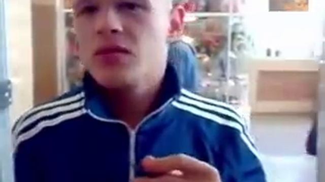 Гопник покупает наушники для телефона! Прикол! Часть 2 смотреть онлайн