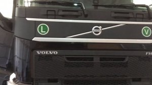 Volvo FH4 заклинил замок капота! Как открыть капот?
