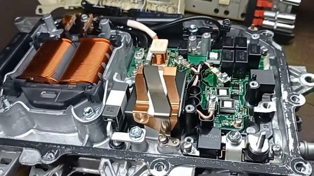 Ремонт инвертора TOYOTA PRIUS 30 Мироновка Киевская область смотреть онлайн