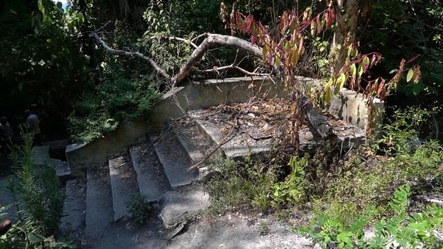 Продолжение истории турбазы "Южной" в Хосте смотреть онлайн