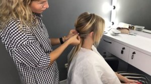 Пучок на короткие волосы пошагово. Видеоинструкция.