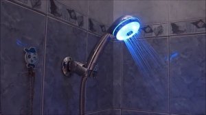 Посылка с Алиэкспресс. Душевая лейка с подсветкой воды