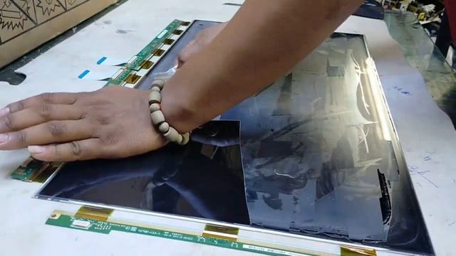 SAMSUNG 27inch LCD TV (Burn inside) and (Burn outside) how to replace polarizer film 90°/ 0° смотреть онлайн