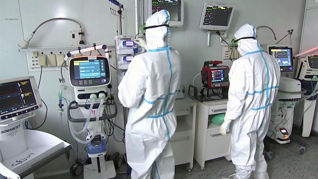 Почти год мир живет с коронавирусом. Какие методы лечения оказываются наиболее эффективными?