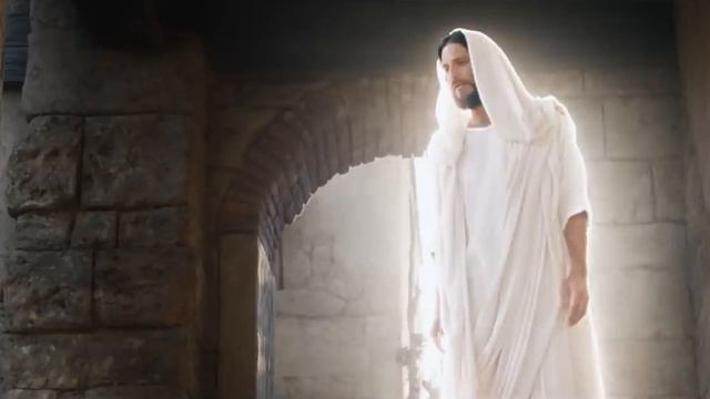 Прислушайтесь к смыслу стиха "Бог и люди" Михаил Сухорученко.Читает Андрей Лукашенко смотреть онлайн