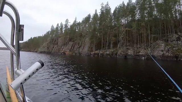 Рыбалка в Карелии. Озеро Сандал. 17 октября. #vladimir_ribachok #рыбалкавкарелии #озеро #карелия