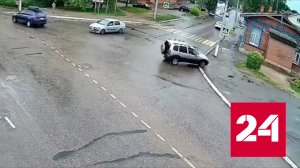 Нетрезвый водитель не вписался в поворот и травмировал девушку-пешехода - Россия 24 
