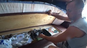 На море с самодельным Вкладышем на 5 человек.