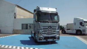 Mercedes Actros 1851 Megaspace
