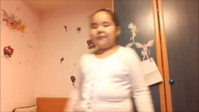 новогодние игрушки смотреть онлайн