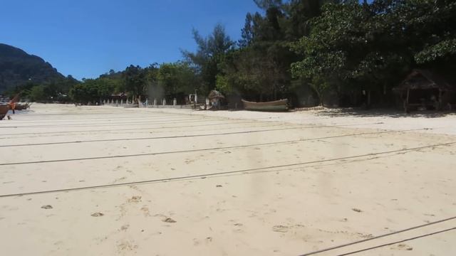 Тайланд. Пхи Пхи - тусовочный остров. Ведро водки. Цены в кафе. Смотровая площадка. Серия 3 смотреть онлайн