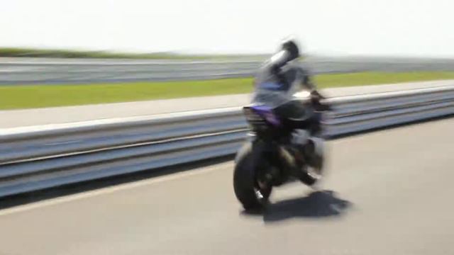 RYAN GIBSON 1000cc GSXR SUZUKI смотреть онлайн