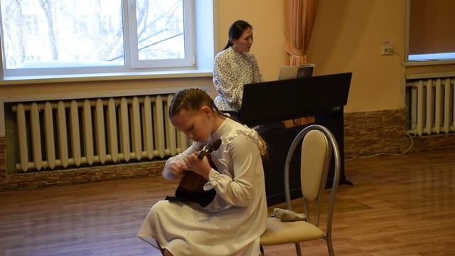 «Танцующие человечки» - инструментальный дуэт - Ли Елена Викторовна и Крахтинова Алёна
