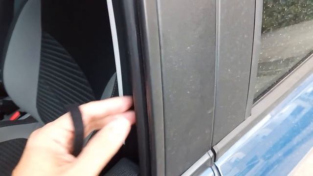 Lada Vesta: Убираем дребезг стёкол при закрывании дверей.