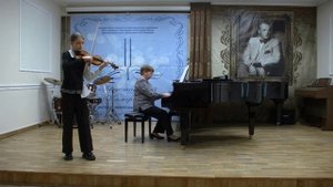 Романова Екатерина Хрустальный камертон