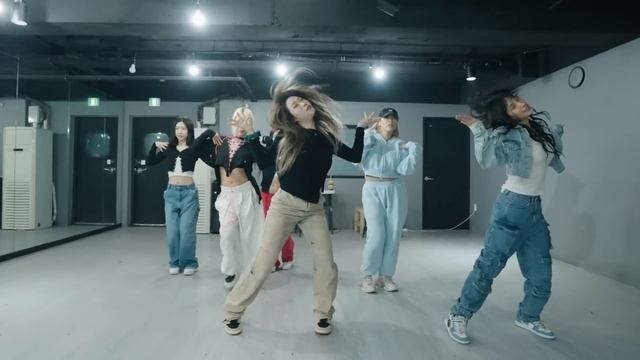 IVE - Kitsch (Lachica Choreography)