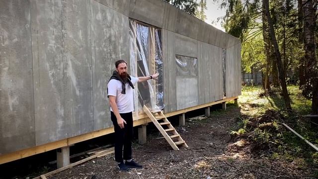 Удобный дом, комфортный для родителей. Обзор дома с мастер-спальней и с сауной, площадью 102 м2. смотреть онлайн