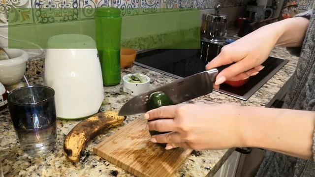 Готовим витаминный перекус: смузи в блендере из овощей и фруктов