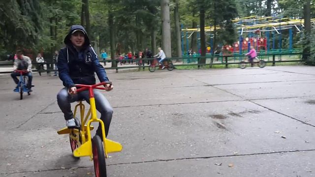 Кривые колеса на велосипеде смотреть онлайн