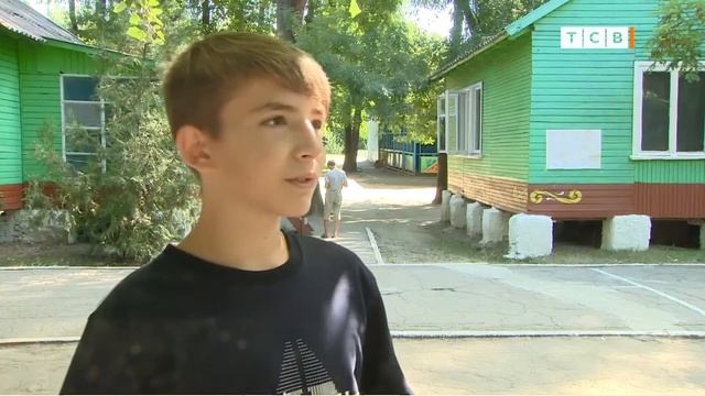 В детских лагерях детям напоминают ПДД смотреть онлайн