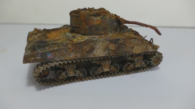 Восстановление брошенного американского танка M4 Sherman \\ Реставрация модели