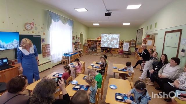 Открытое интегрированное занятие в старшей группе № 12 (ТНР)
на тему: «Тайна снежинки» смотреть онлайн