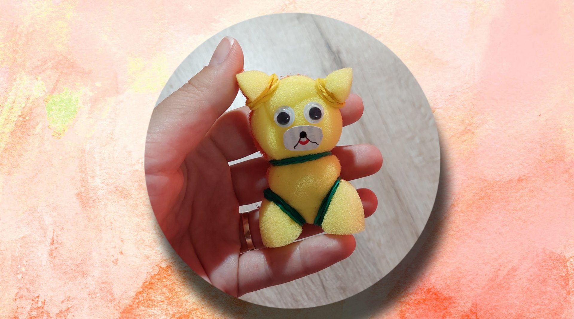 Собачка из губки для посуды, поделки с малышами.mp4 смотреть онлайн