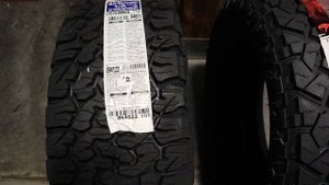 BF Goodrich KO2 vs Venom Power Terra Hunter X/T Tire Review | BFG vs. Venom Power Tire Review