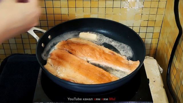Радужная форель на сковороде