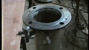 Окраска длинномерных тонких 1/200 изделий методом окунания.