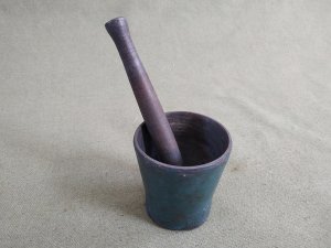 Ступка чугунная с пестиком. СССР.