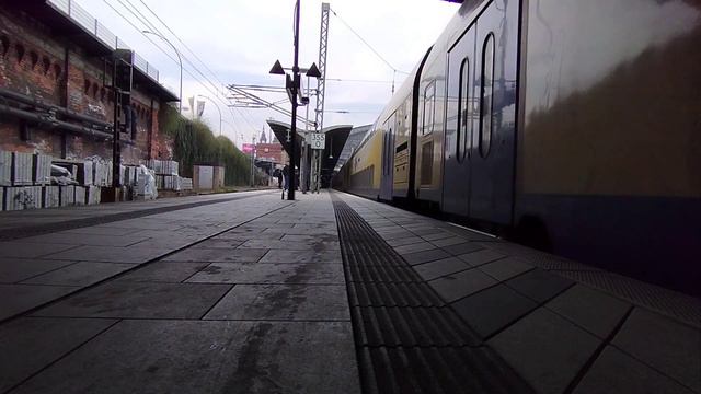 146 521 (ex Connex) für Metronom am RE3 nach Uelzen in Hamburg Hbf смотреть онлайн