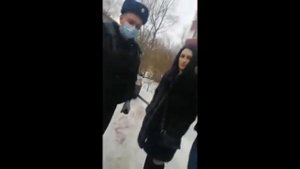 Девушки напали на водителя Яндекс такси конфликт