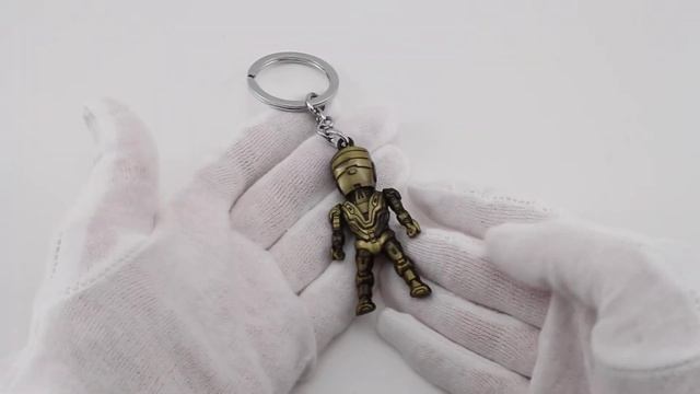 Брелок для ключей Железный человек из металла смотреть онлайн